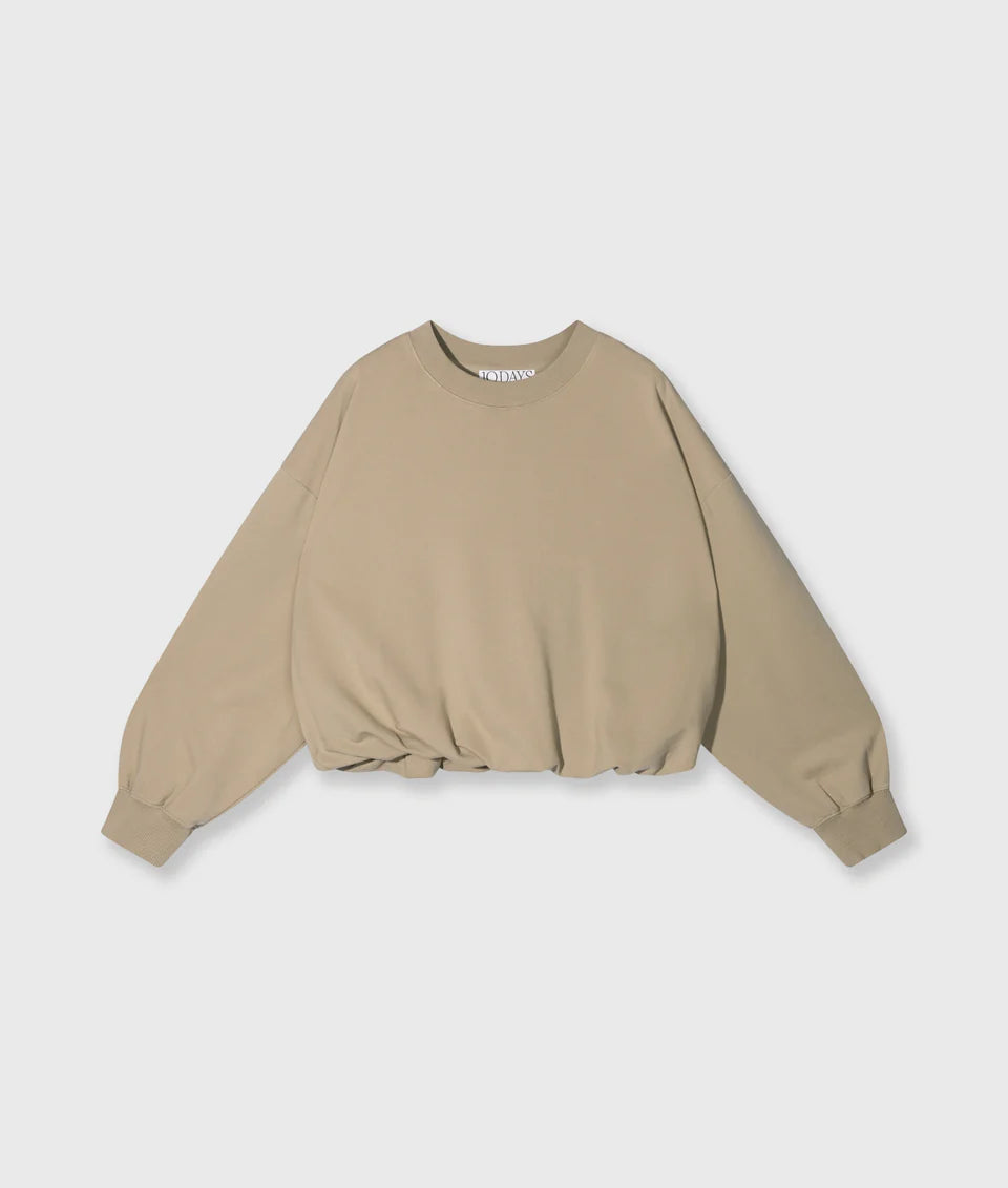 Pleated Sweater 10