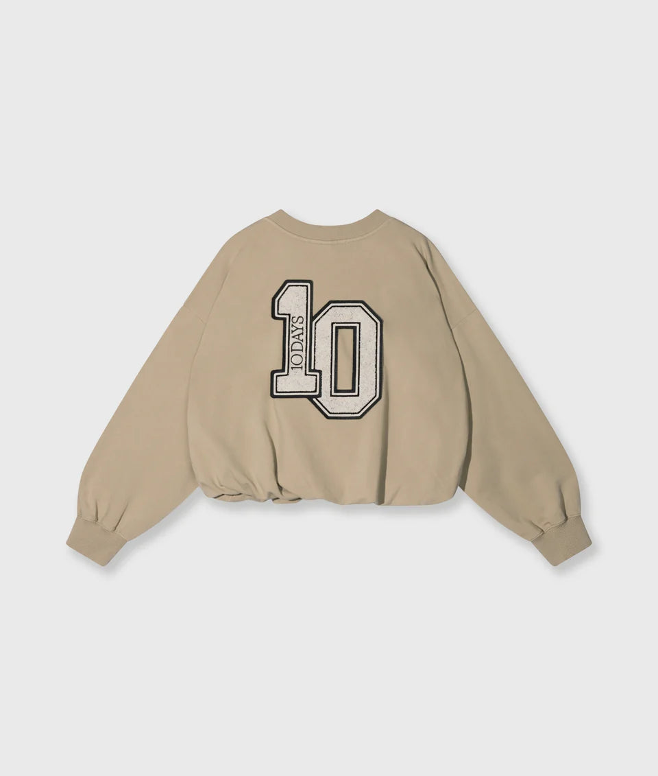 Pleated Sweater 10