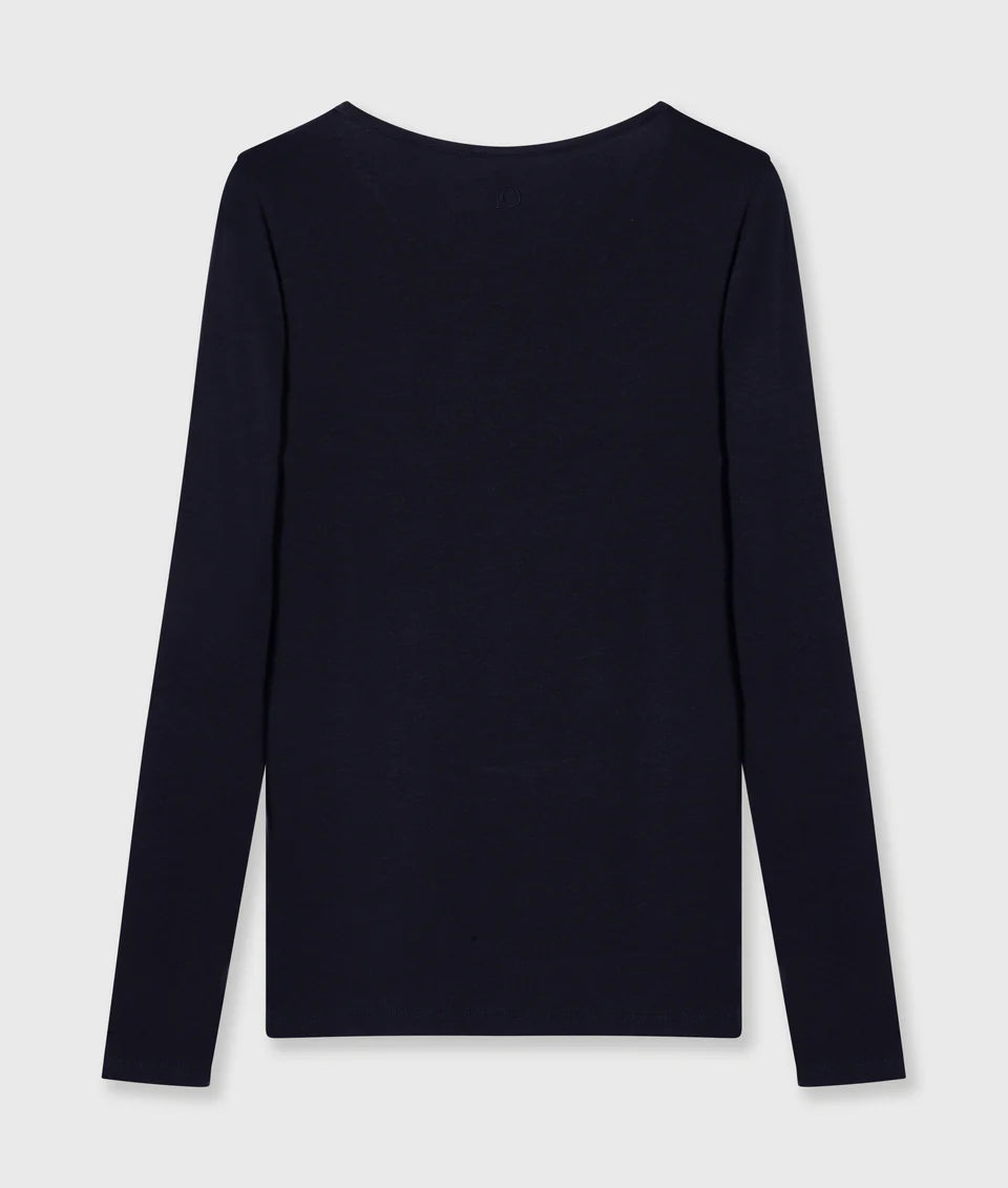 Extra Long Sleeve Tee