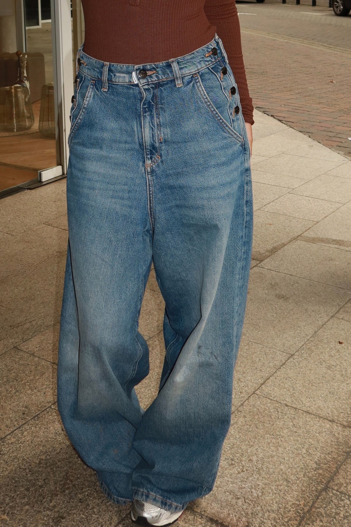 Over The Top Jeans