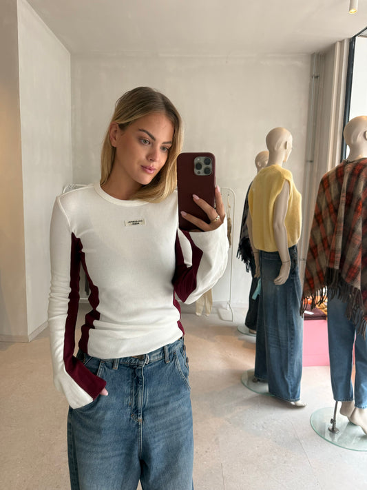 Livy Roundneck Top